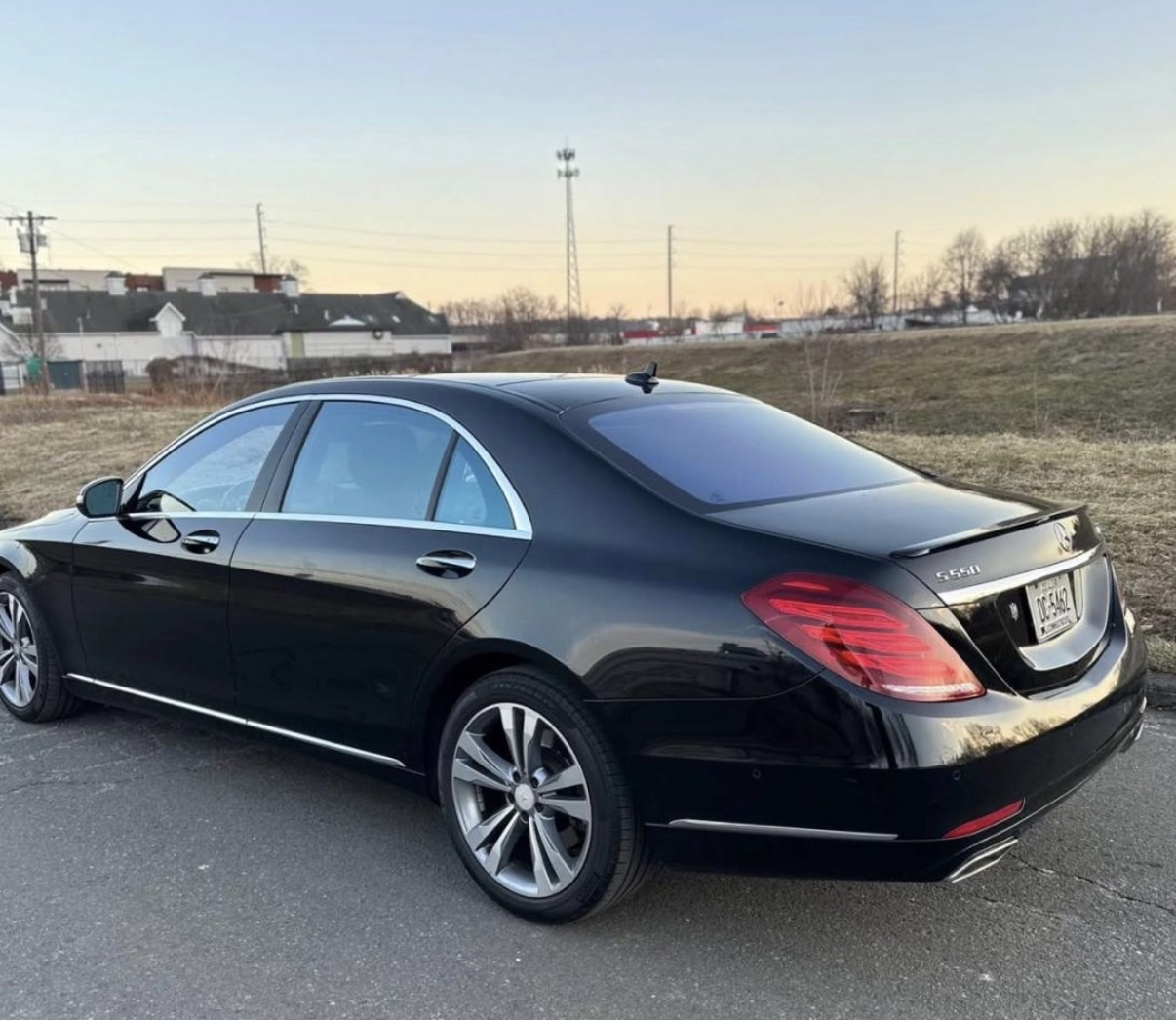2014 Mercedes-Benz S-Class S550 Sedan thumbnail 4