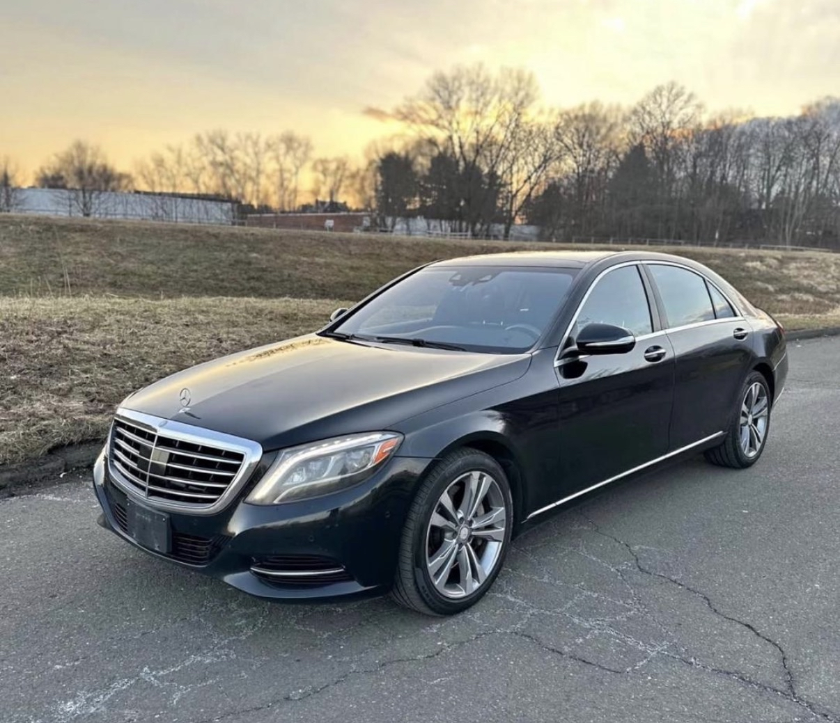 2014 Mercedes-Benz S-Class S550 Sedan thumbnail 5